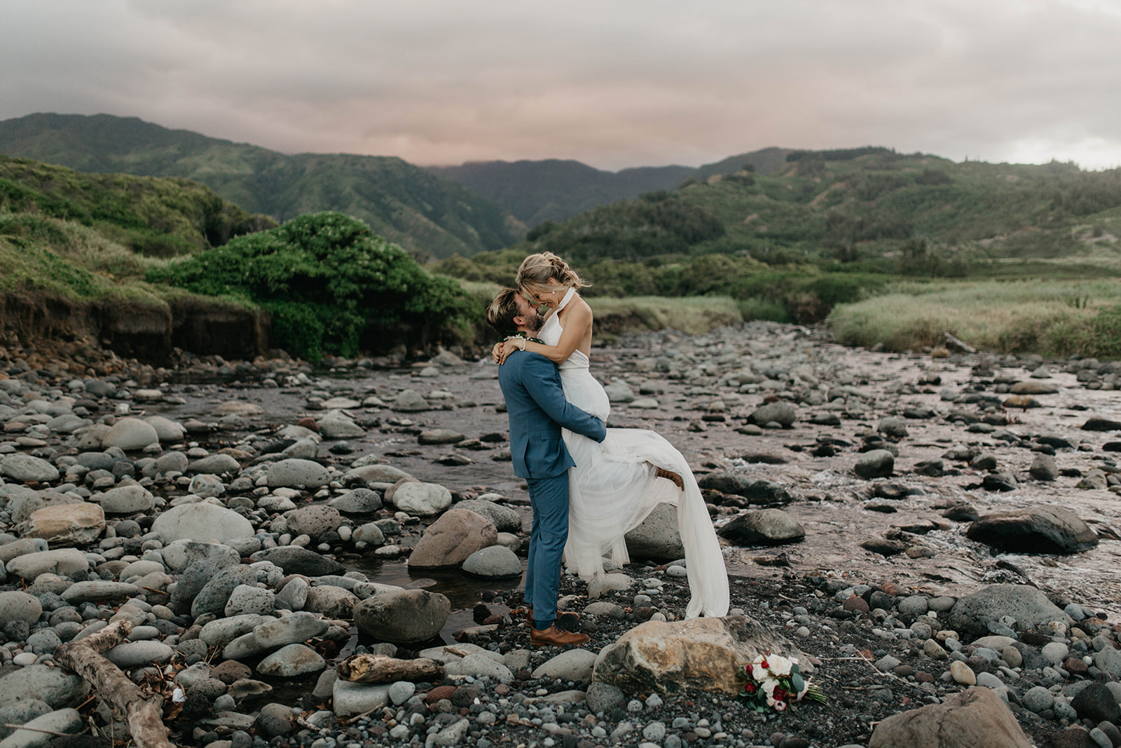 elopement off the beaten path in maui with couple