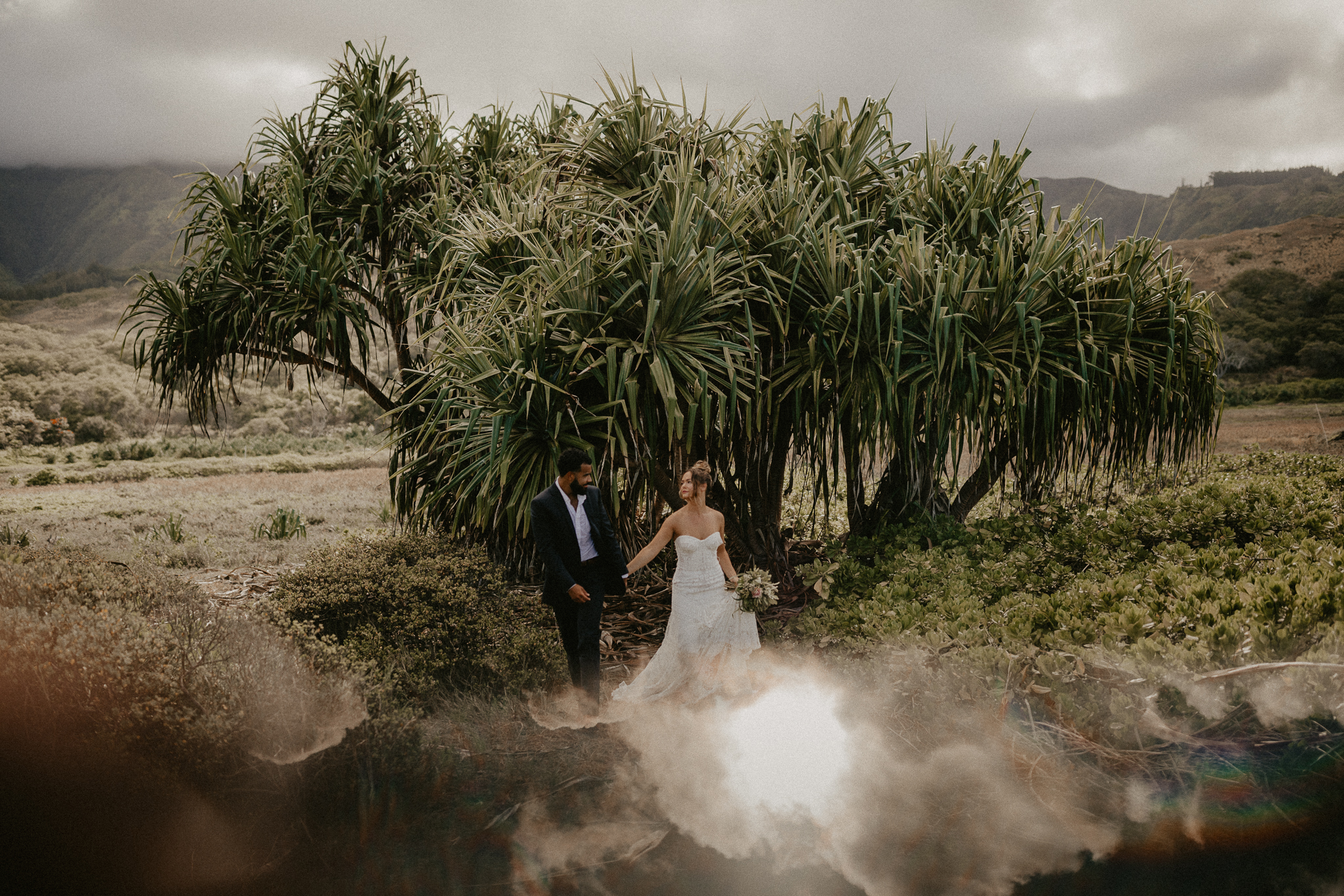 photo of bride and groom at waihee costal dunes 